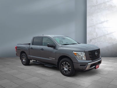 2024 Nissan Titan SV