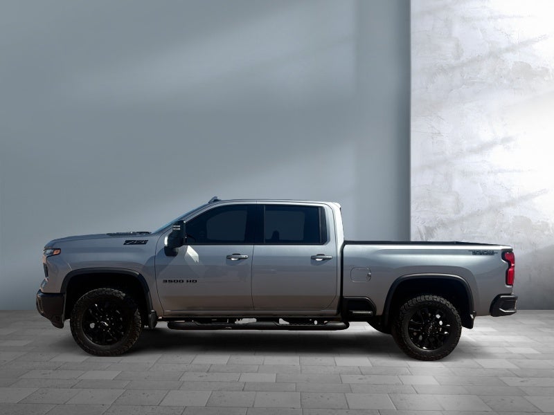 2025 Chevrolet Silverado 3500 HD LTZ