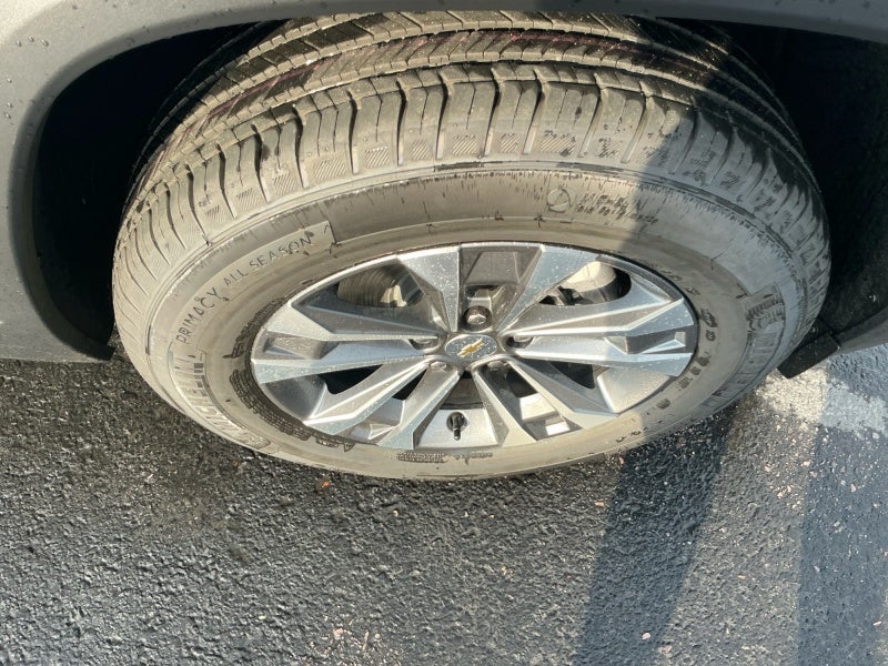 2027 Chevrolet Equinox AWD LT