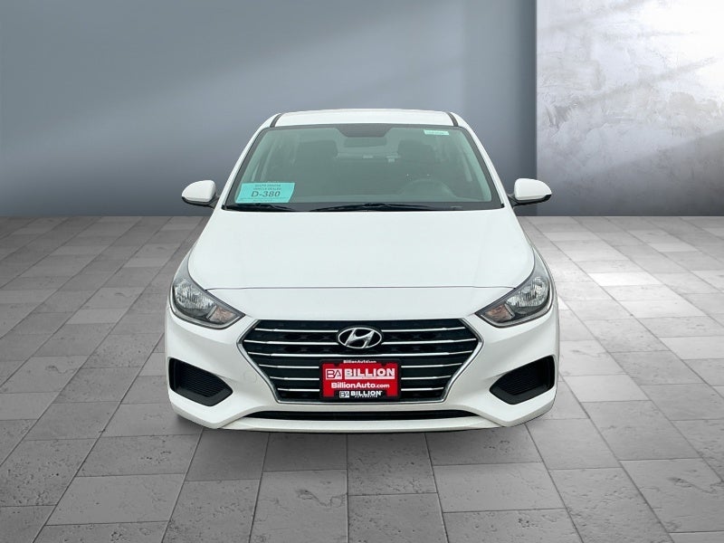 2022 Hyundai Accent SE