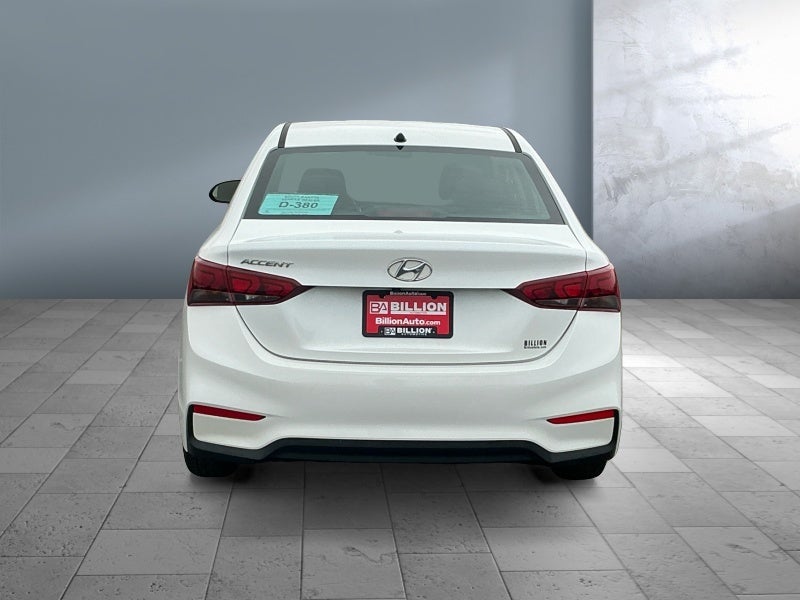 2022 Hyundai Accent SE