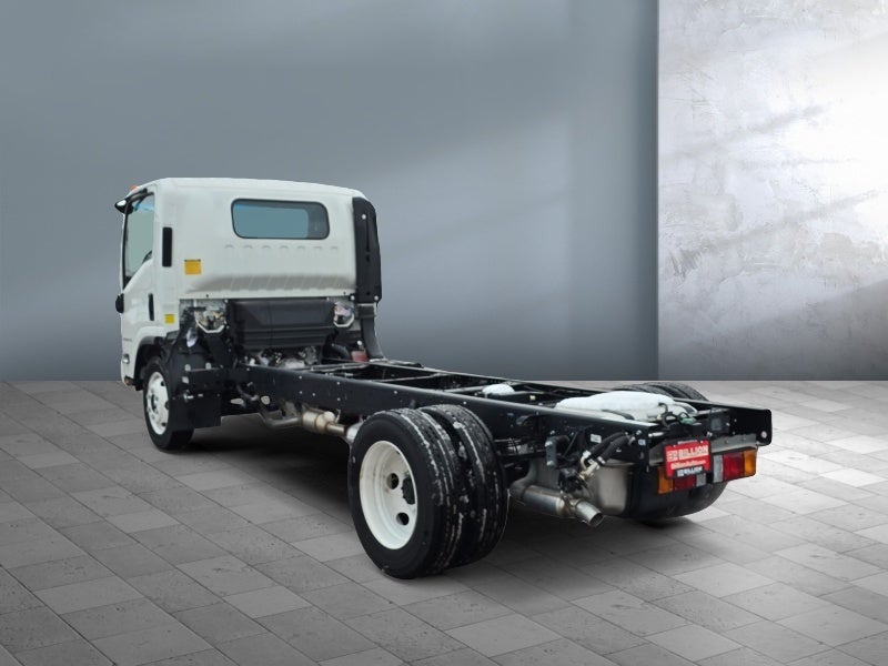 2025 Chevrolet Low Cab Forward 5500 HG NA