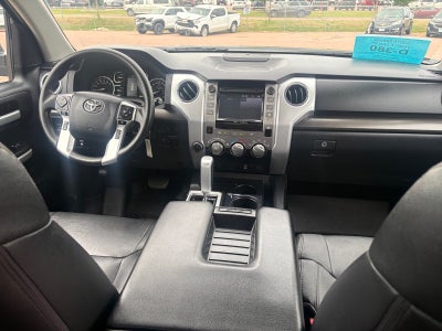 2018 Toyota Tundra 4WD SR5