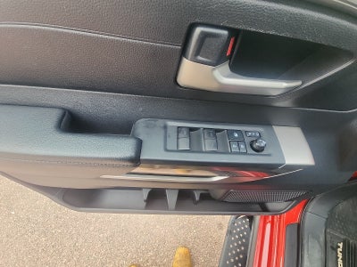 2022 Toyota Tundra 4WD SR5