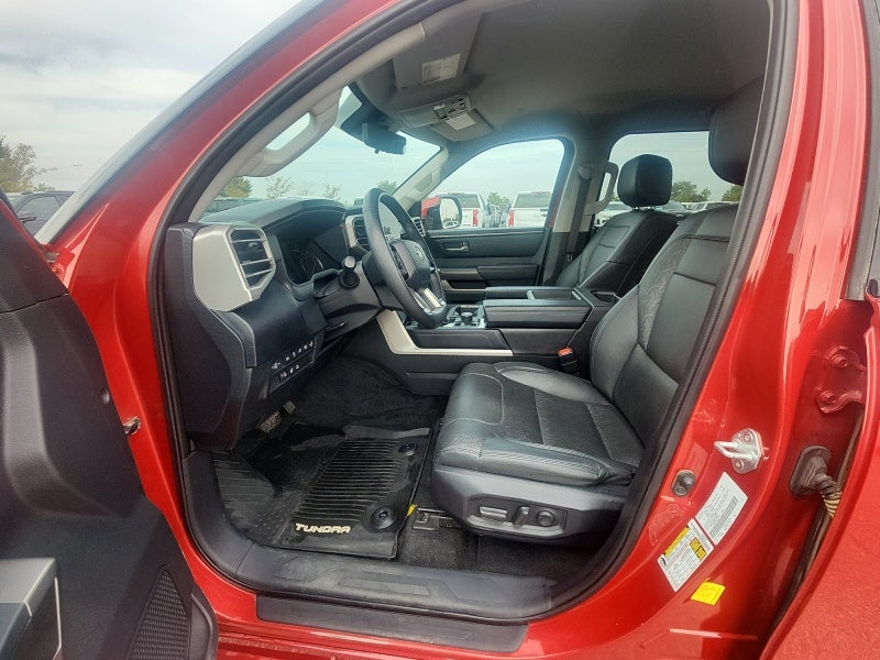 2022 Toyota Tundra 4WD SR5