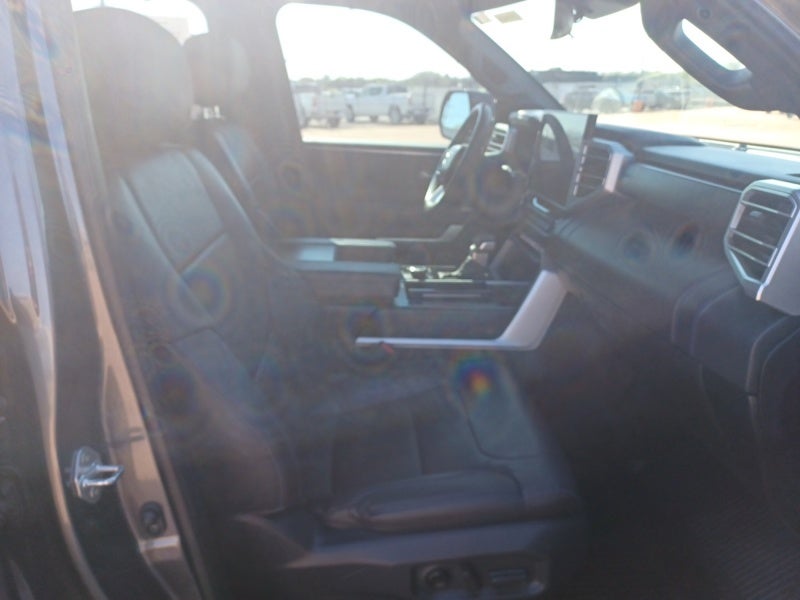 2025 Toyota Tundra 4WD Platinum