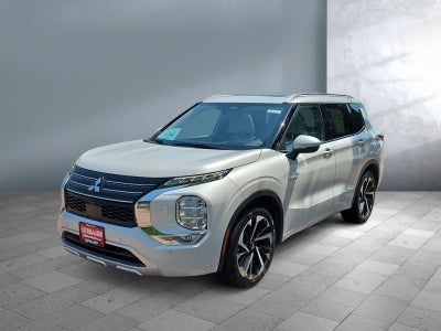 2024 Mitsubishi Outlander Plug-In Hybrid SEL