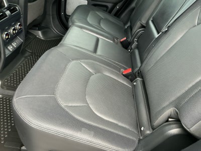 2024 Land Rover Defender X-Dynamic SE