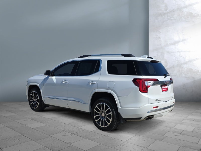 2020 GMC Acadia Denali