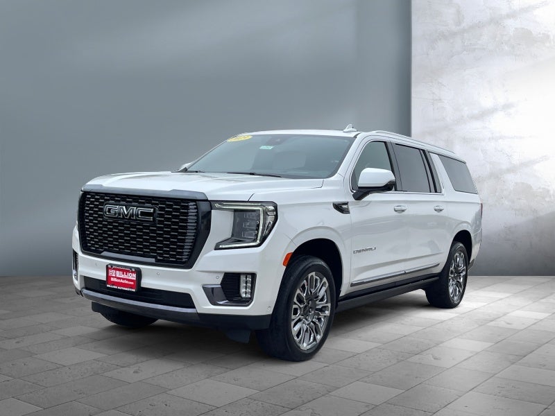 2023 GMC Yukon Denali Ultimate AWD's photo