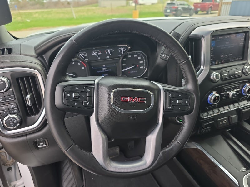 2022 GMC Sierra 1500 Limited SLT