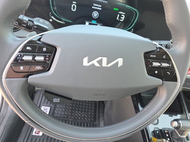 2023 Kia Niro EX Touring