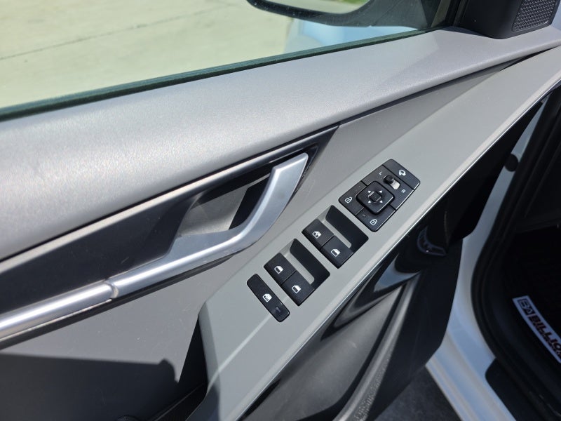 2023 Kia Niro EX Touring