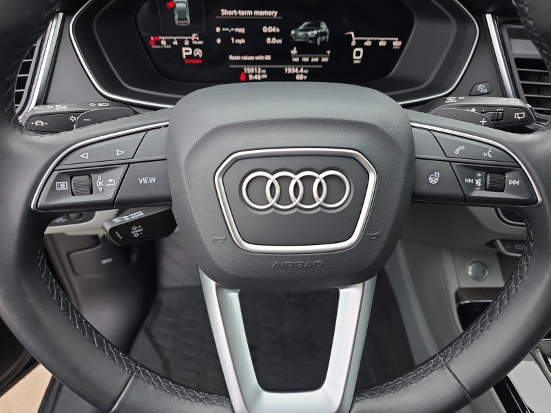 2022 Audi Q5 S line Premium Plus