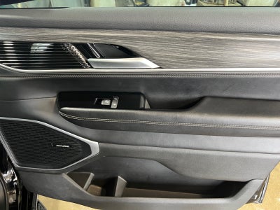 2024 Jeep Wagoneer L Series III