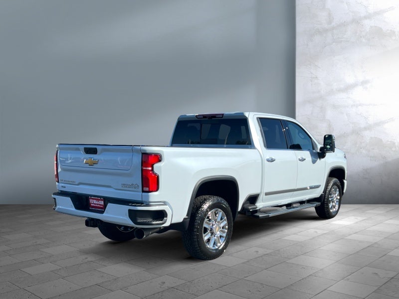 2026 Chevrolet Silverado 3500 HD High Country