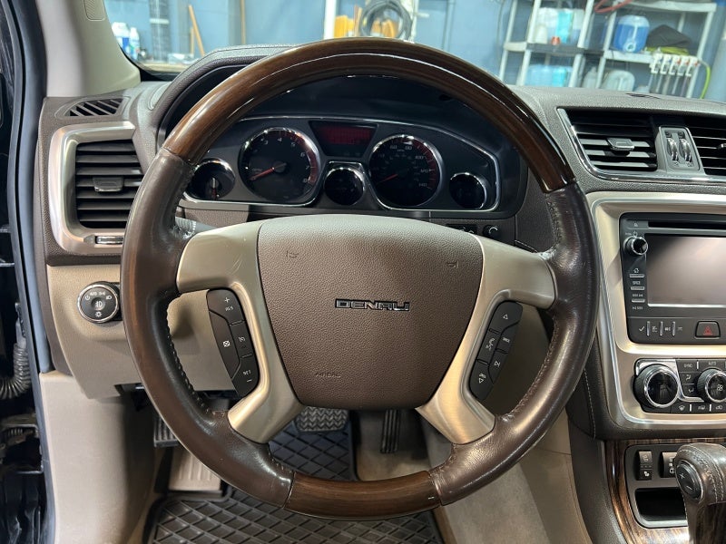 2014 GMC Acadia Denali