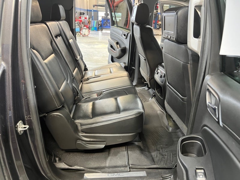 2017 GMC Yukon XL SLT