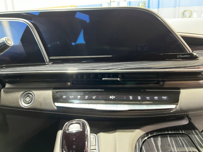 2022 Cadillac Escalade Sport