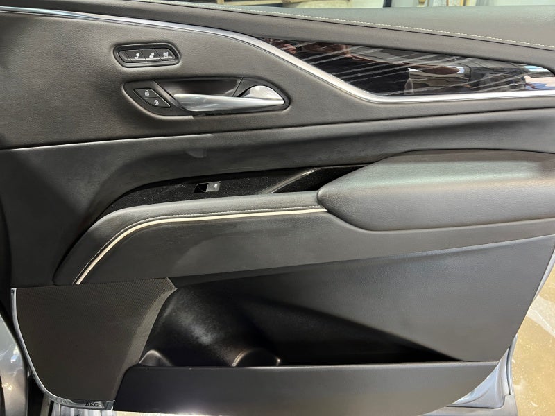 2022 Cadillac Escalade Sport