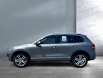 2013 Volkswagen Touareg Sport
