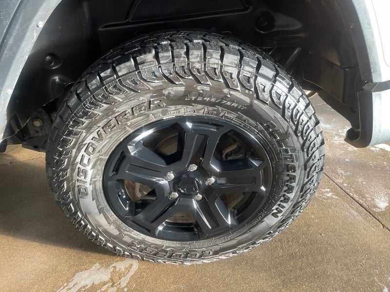 2019 Jeep WRANU SPORT