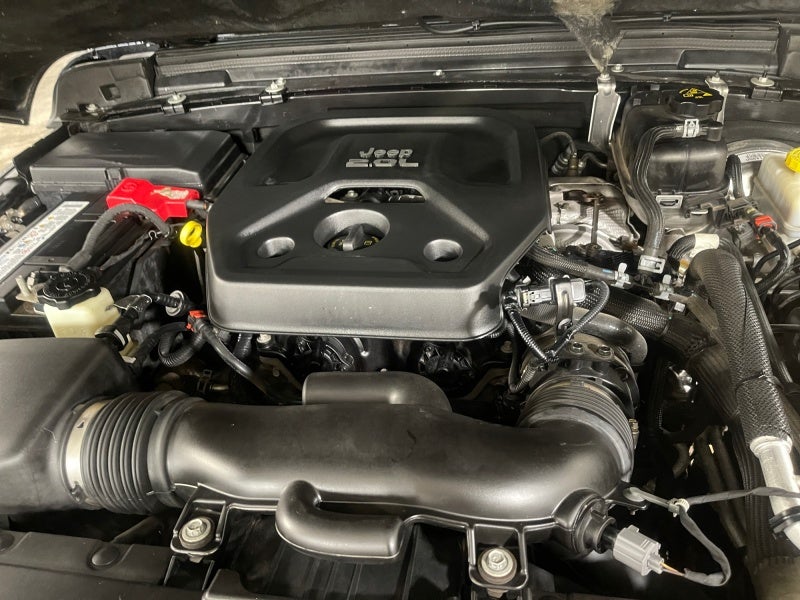 2019 Jeep WRANU SPORT