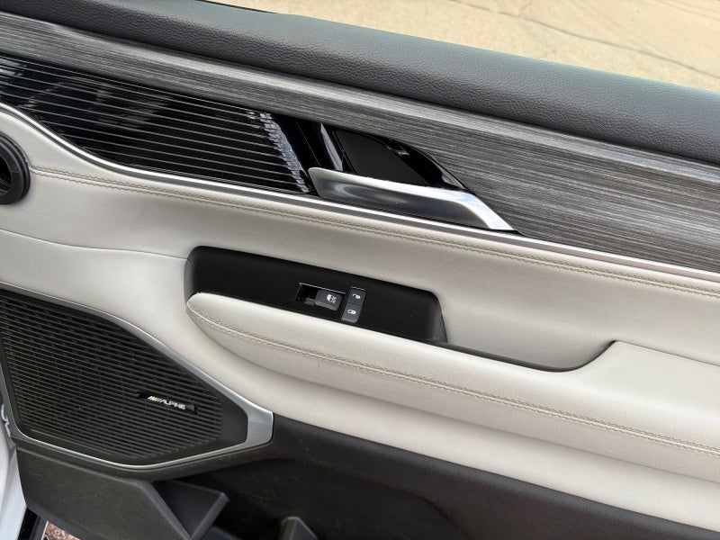 2024 Jeep Wagoneer L Series III