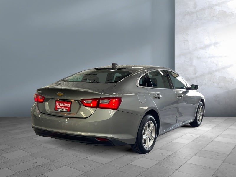 2024 Chevrolet Malibu LS