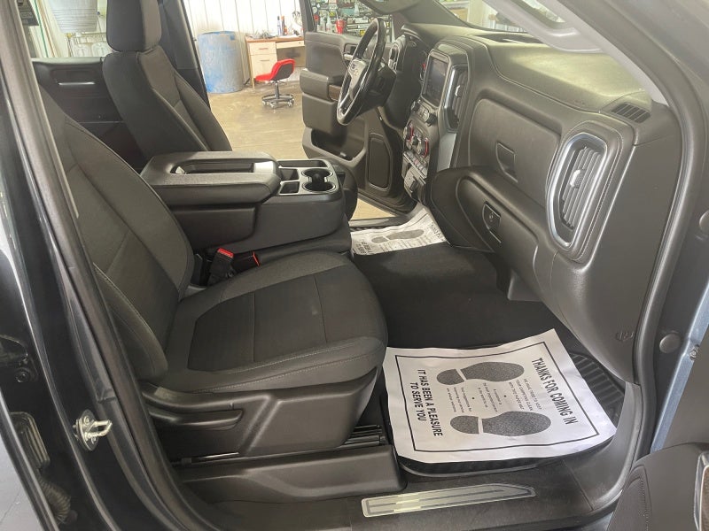 2022 Chevrolet Silverado 1500 LTD LT (2FL)
