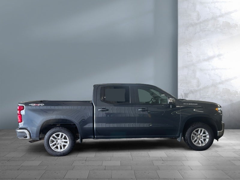 2022 Chevrolet Silverado 1500 LTD LT (2FL)