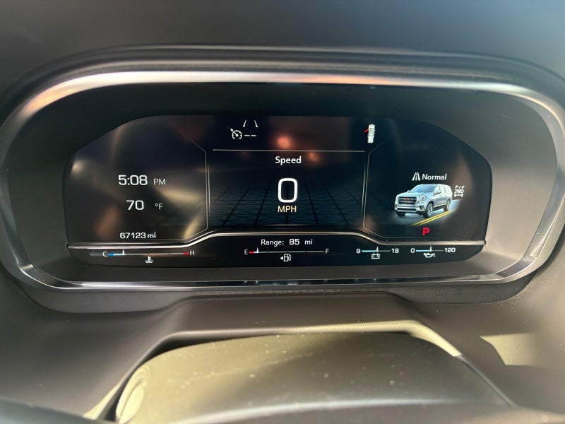 2024 GMC Yukon XL SLT