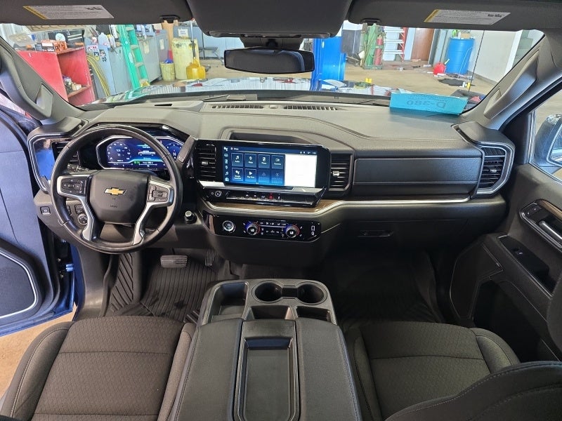 2023 Chevrolet Silverado 1500 LT (2FL)