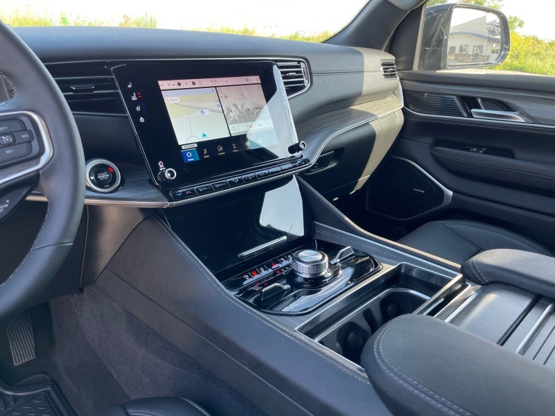 2024 Jeep Wagoneer L Series III