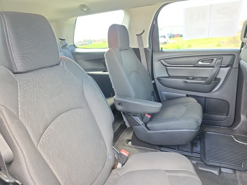 2016 GMC Acadia SLE