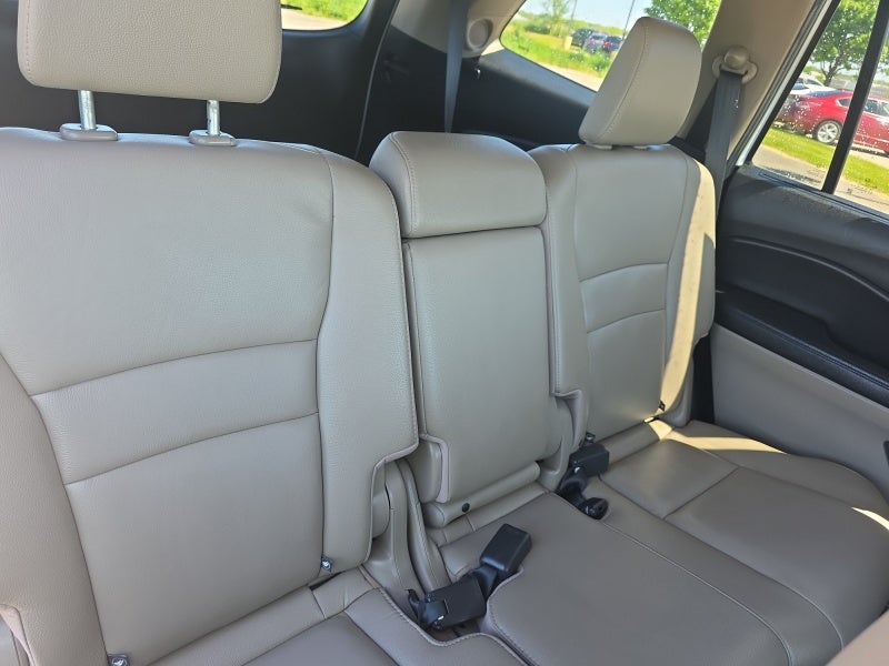 2021 Honda Pilot Touring 8-Passenger