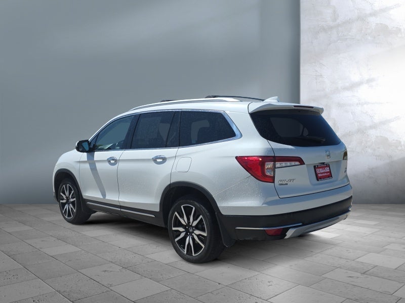 2021 Honda Pilot Touring 8-Passenger
