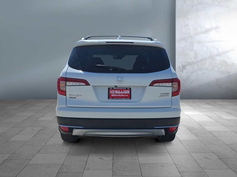 2021 Honda Pilot Touring 8-Passenger