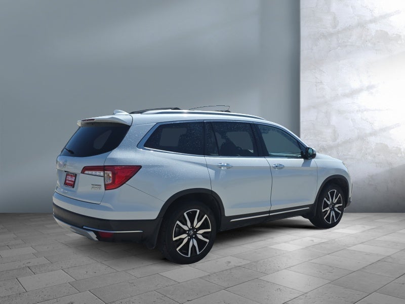 2021 Honda Pilot Touring 8-Passenger