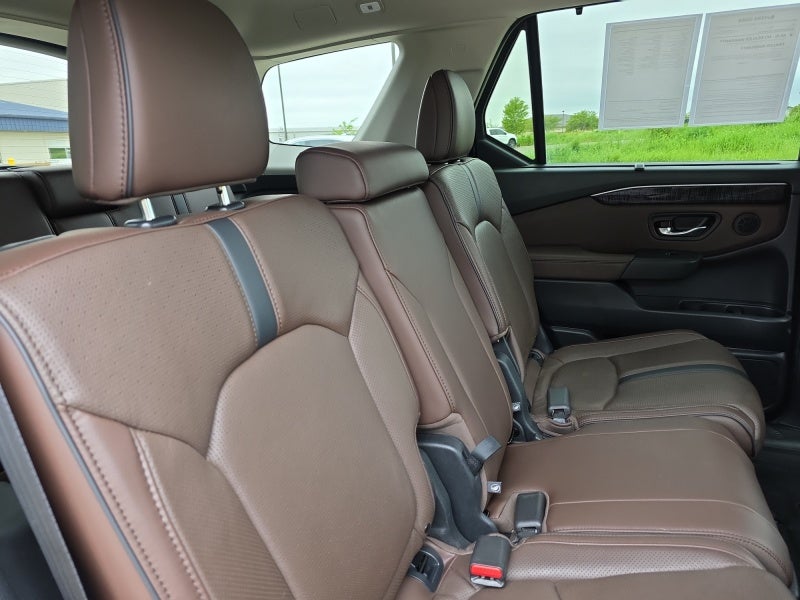 2023 Honda Pilot Elite