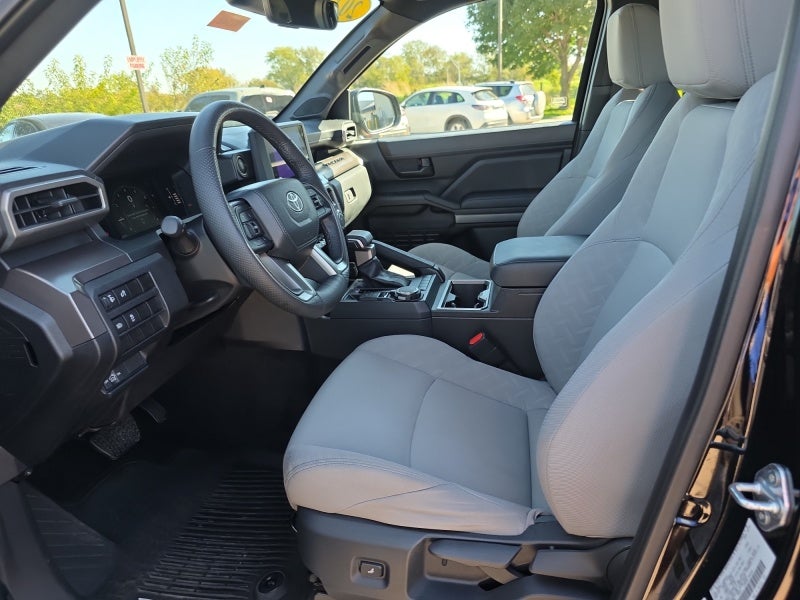 2024 Toyota Tacoma 4WD SR5