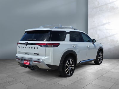 2025 Nissan Pathfinder Platinum