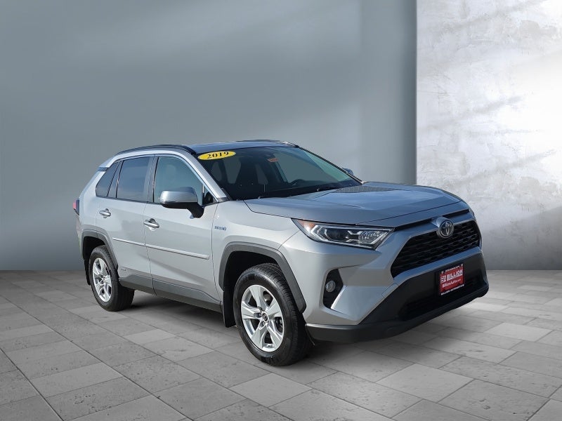 2019 Toyota RAV4 Hybrid XLE