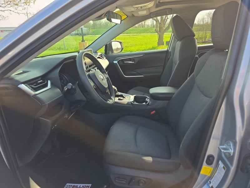 2019 Toyota RAV4 Hybrid XLE