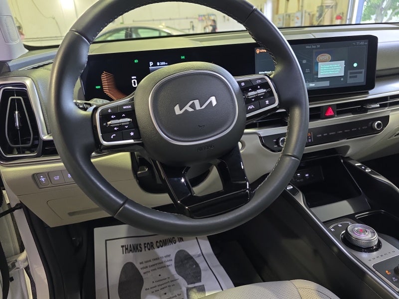 2025 Kia Sorento Hybrid EX