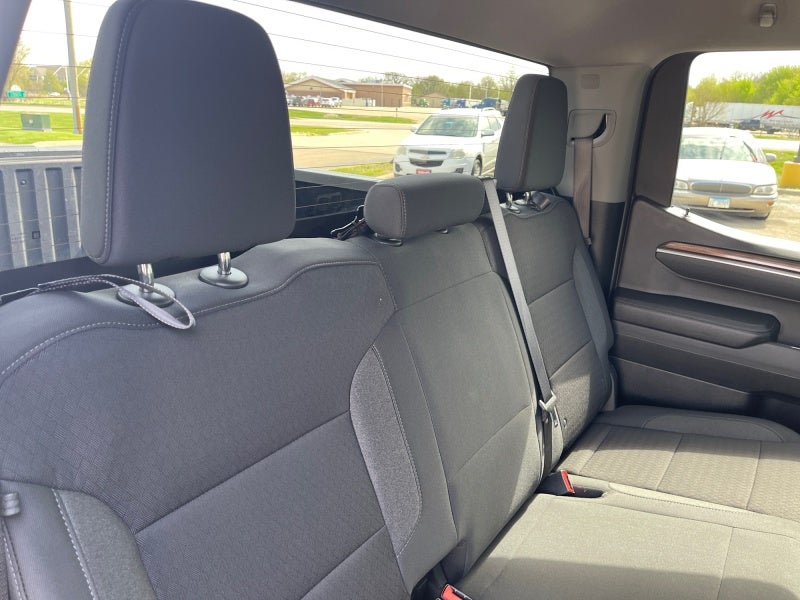 2025 Chevrolet Silverado LT