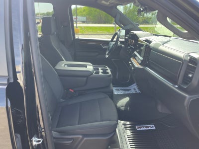 2025 Chevrolet Silverado LT