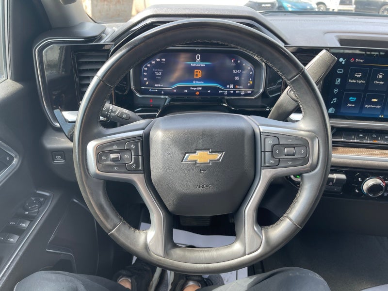 2025 Chevrolet Silverado LT