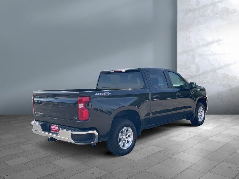 2025 Chevrolet Silverado LT