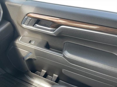 2025 Chevrolet Silverado LT